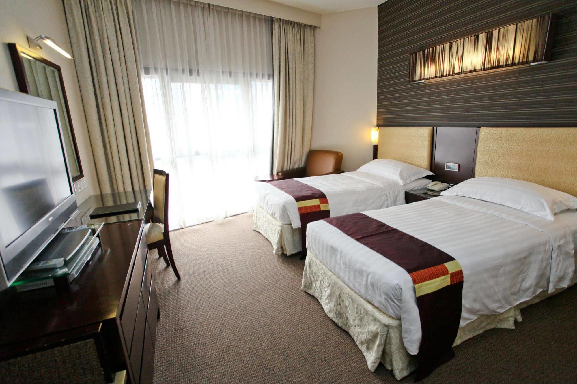 Hotel Royal Queens Singapore Exterior photo